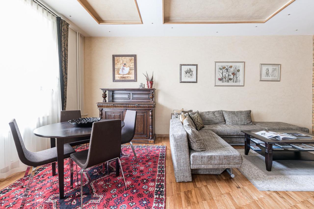 Angel House Vilnius, 8 Apartment Ngoại thất bức ảnh