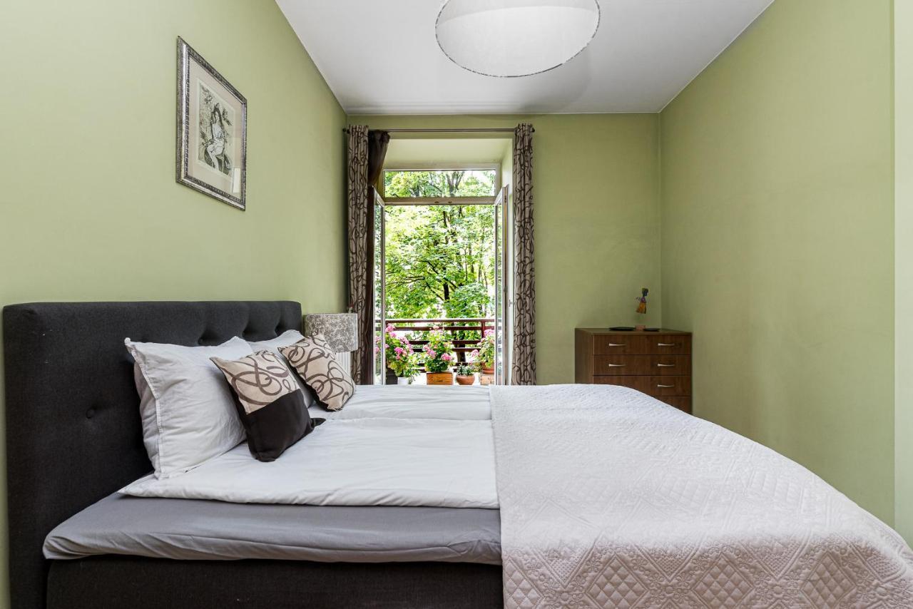 Angel House Vilnius, 8 Apartment Ngoại thất bức ảnh